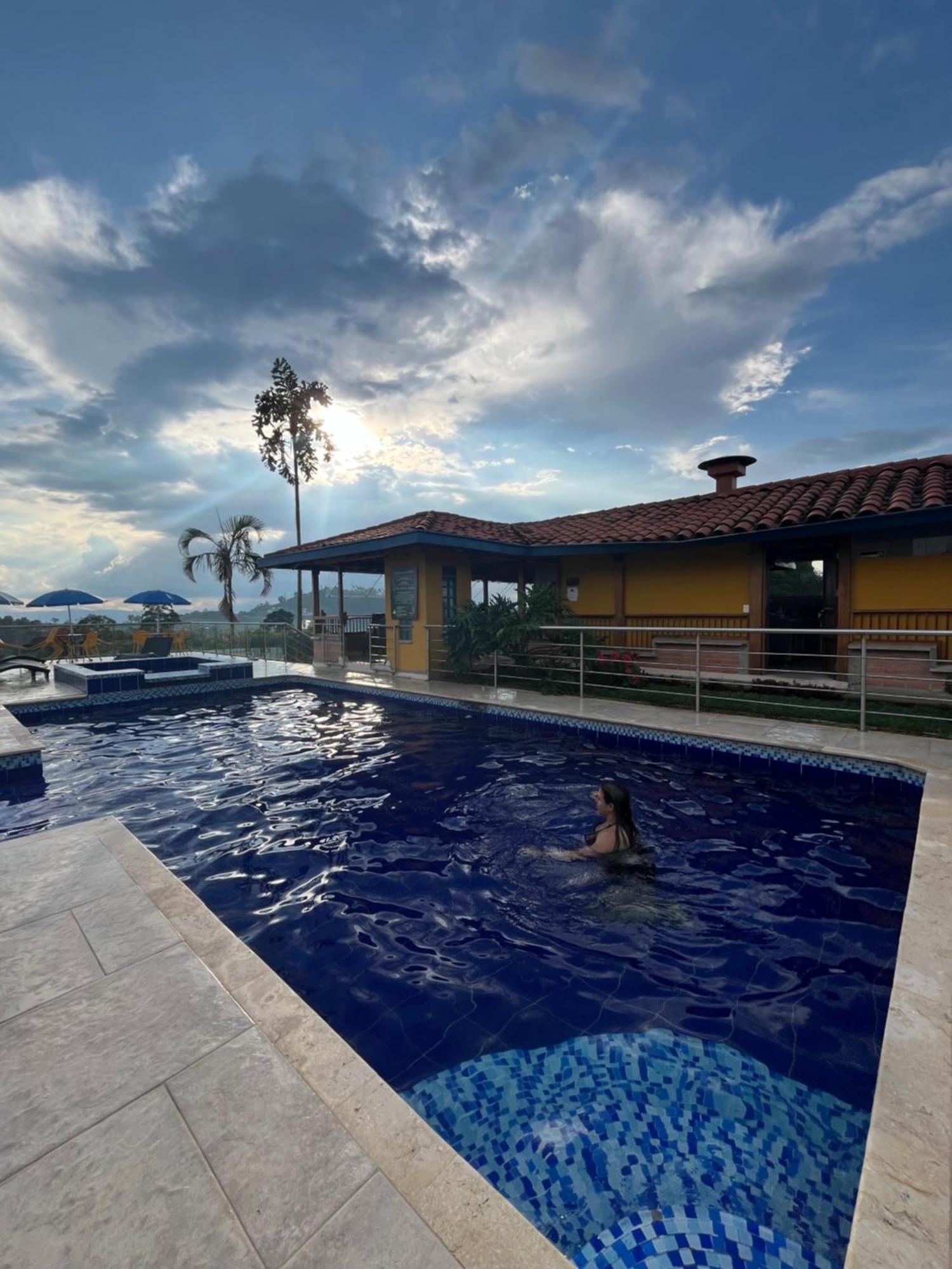 Ecohotel Guaduales Pereira Exteriör bild